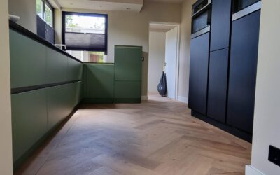De ultieme gids voor het onderhouden en schoonmaken van gewrapte keukens en meubels